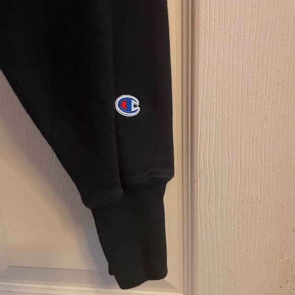 Champion Black Cropped Hoodie | Women’s Medium | - Picture 3 of 5